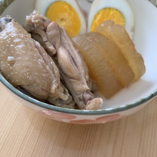 鶏手羽中と大根の煮物